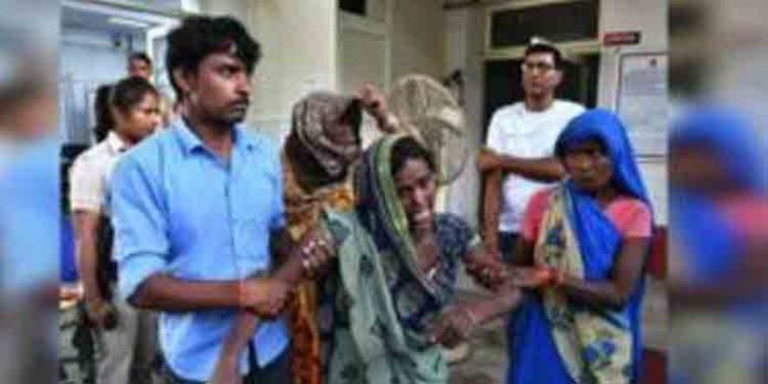 ആറ് വയസുകാരനെ ബലി നൽകിയ സംഭവത്തിൽ രണ്ട് കുടിയേറ്റ തൊഴിലാളികൾ അറസ്റ്റിൽ ആറ് വയസുകാരനെ ബലി നൽകിയ സംഭവത്തിൽ രണ്ട് കുടിയേറ്റ തൊഴിലാളികൾ അറസ്റ്റിൽ