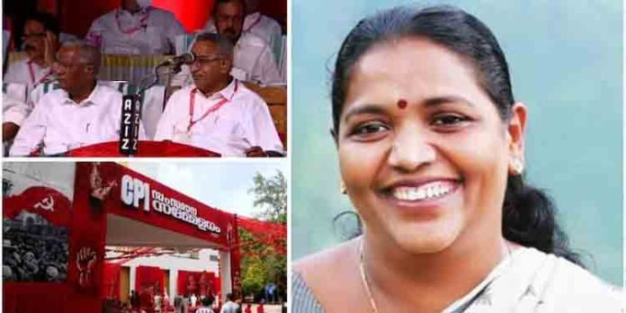 സിപിഐയില് വെട്ടിനിരത്തല് : ഇഎസ്ബിജിമോള് സംസ്ഥാന കൗണ്സിലില് നിന്ന് പുറത്ത് സിപിഐയില് വെട്ടിനിരത്തല് : ഇഎസ്ബിജിമോള് സംസ്ഥാന കൗണ്സിലില് നിന്ന് പുറത്ത്