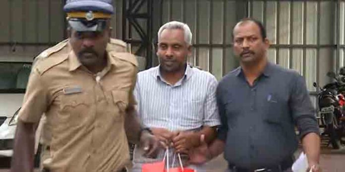 പിഎഫ്ഐ നേതാവ് അബ്ദുള് സത്താറിനെ കസ്റ്റഡിയില് വാങ്ങാന് എന്ഐഎ ഇന്ന് അപേക്ഷ സമര്പ്പിക്കും പിഎഫ്ഐ നേതാവ് അബ്ദുള് സത്താറിനെ കസ്റ്റഡിയില് വാങ്ങാന് എന്ഐഎ ഇന്ന് അപേക്ഷ സമര്പ്പിക്കും