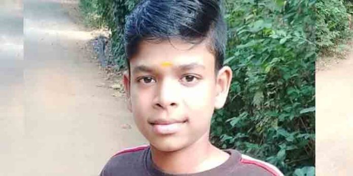 സൈക്കിള് മരത്തിലിടിച്ചുണ്ടായ അപകടത്തില് പത്താം ക്ലാസ് വിദ്യാര്ത്ഥി മരിച്ചു സൈക്കിള് മരത്തിലിടിച്ചുണ്ടായ അപകടത്തില് പത്താം ക്ലാസ് വിദ്യാര്ത്ഥി മരിച്ചു