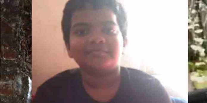 സഹപാഠി നല്കിയ ആസിഡ് കലര്ത്തിയ ജ്യൂസ് കുടിച്ച് ആറാം ക്ലാസ് വിദ്യാര്ത്ഥി ഗുരുതരാവസ്ഥയില് സഹപാഠി നല്കിയ ആസിഡ് കലര്ത്തിയ ജ്യൂസ് കുടിച്ച് ആറാം ക്ലാസ് വിദ്യാര്ത്ഥി ഗുരുതരാവസ്ഥയില്