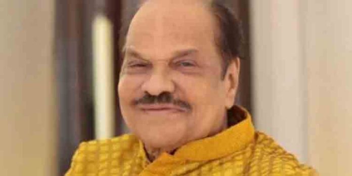 അറ്റ്ലസ് രാമചന്ദ്രന്റെ മൃതദേഹം ദുബായ് ജബല് അലി ശ്മശാനത്തില് സംസ്കരിച്ചു അറ്റ്ലസ് രാമചന്ദ്രന്റെ മൃതദേഹം ദുബായ് ജബല് അലി ശ്മശാനത്തില് സംസ്കരിച്ചു