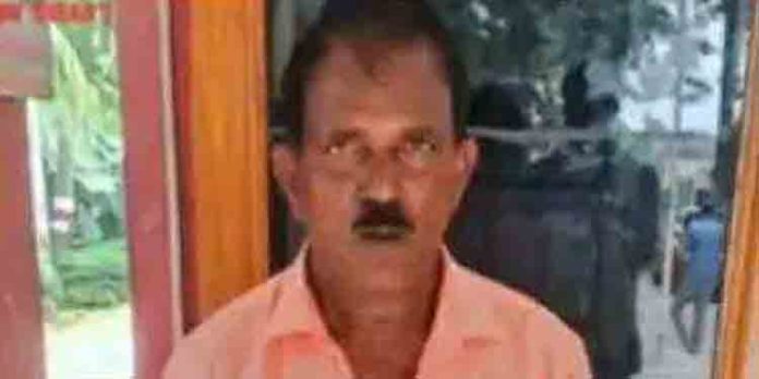 നിധി തട്ടിയെടുക്കാനായി മന്ത്രവാദി കര്ഷകനെ തലയ്ക്കടിച്ചു കൊലപ്പെടുത്തി നിധി തട്ടിയെടുക്കാനായി മന്ത്രവാദി കര്ഷകനെ തലയ്ക്കടിച്ചു കൊലപ്പെടുത്തി