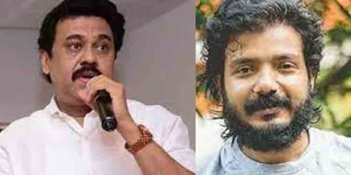 നടന് ശ്രീനാഥ് ഭാസിയെ വിലക്കിയ നടപടിക്കെതിരെ വിനയനും നടന് ശ്രീനാഥ് ഭാസിയെ വിലക്കിയ നടപടിക്കെതിരെ വിനയനും