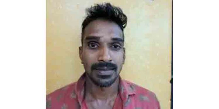കഞ്ചാവുമായി ബസ് കണ്ടക്ടര് പിടിയില് കഞ്ചാവുമായി ബസ് കണ്ടക്ടര് പിടിയില്