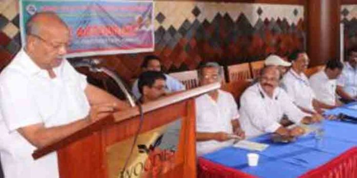 വ്യാപാര മേഖലയിലെ പ്രശ്നങ്ങൾ പരിഹരിക്കാന് യോജിച്ചു പ്രവര്ത്തിക്കണം : കേരള സ്റ്റേറ്റ് ഡിസ്ട്രിബ്യൂട്ടേഴ്സ് ഫെഡറേഷന് വ്യാപാര മേഖലയിലെ പ്രശ്നങ്ങൾ പരിഹരിക്കാന് യോജിച്ചു പ്രവര്ത്തിക്കണം : കേരള സ്റ്റേറ്റ് ഡിസ്ട്രിബ്യൂട്ടേഴ്സ് ഫെഡറേഷന്