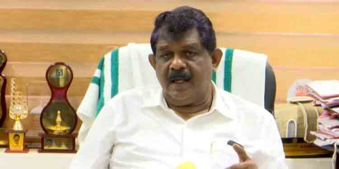 സ്പീഡ് ഗവര്ണര് അഴിച്ചുമാറ്റുന്നതില് ഡീലര്മാക്ക് പങ്കുള്ളതായി സംശയിക്കുന്നു : മന്ത്രി ആന്റണി രാജു സ്പീഡ് ഗവര്ണര് അഴിച്ചുമാറ്റുന്നതില് ഡീലര്മാക്ക് പങ്കുള്ളതായി സംശയിക്കുന്നു : മന്ത്രി ആന്റണി രാജു