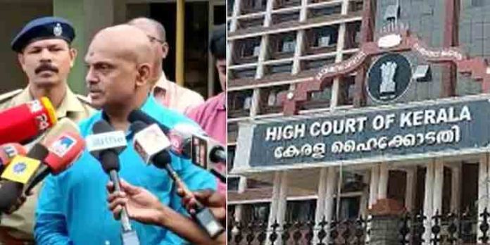 കോടതി നിർദേശ പ്രകാരം ട്രാൻസ്പോർട്ട് കമ്മീഷണർ ഹൈക്കോടതിയിൽ കോടതി നിർദേശ പ്രകാരം ട്രാൻസ്പോർട്ട് കമ്മീഷണർ ഹൈക്കോടതിയിൽ
