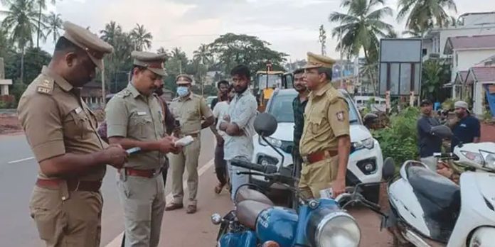 മോട്ടോർ വെഹിക്കിൾ ഇൻസ്പെക്ടർമാർ റോഡ് ഡ്യൂട്ടിയിൽ ശ്രദ്ധിക്കണമെന്ന് അമിക്കസ് ക്യൂരി മോട്ടോർ വെഹിക്കിൾ ഇൻസ്പെക്ടർമാർ റോഡ് ഡ്യൂട്ടിയിൽ ശ്രദ്ധിക്കണമെന്ന് അമിക്കസ് ക്യൂരി