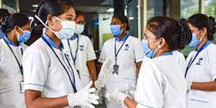 നേഴ്സുമാരില്ലാത്ത കേരളമാകാന് കാലതാമസം ഇല്ല ആരോഗ്യ വിദഗ്ദര് നേഴ്സുമാരില്ലാത്ത കേരളമാകാന് കാലതാമസം ഇല്ല ആരോഗ്യ വിദഗ്ദര്