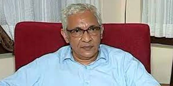 ഭൂമിയില്ല സ്വകാര്യ ട്രസ്റ്റ് കോളേജിന് അനുമതി ; കണ്ണൂര് വി.സി വീണ്ടും കുരുക്കില് ഭൂമിയില്ല സ്വകാര്യ ട്രസ്റ്റ് കോളേജിന് അനുമതി ; കണ്ണൂര് വി.സി വീണ്ടും കുരുക്കില്