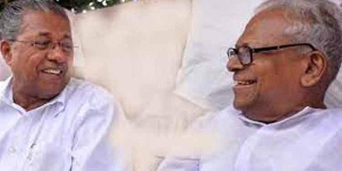 വി എസ് അച്യുതാനന്ദന് പിറന്നാള് ആശംസകള് നേര്ന്ന് മുഖ്യമന്ത്രി പിണറായി വിജയന് വി എസ് അച്യുതാനന്ദന് പിറന്നാള് ആശംസകള് നേര്ന്ന് മുഖ്യമന്ത്രി പിണറായി വിജയന്