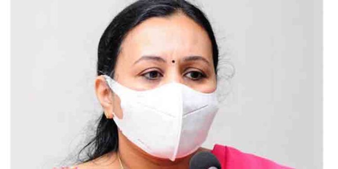 കൊവിഡ് പുതിയ ജനിതക വകഭേദം : പ്രതിരോധ പ്രവര്ത്തനങ്ങള് ശക്തമാക്കിയതായി മന്ത്രി വീണാ ജോര്ജ് കൊവിഡ് പുതിയ ജനിതക വകഭേദം : പ്രതിരോധ പ്രവര്ത്തനങ്ങള് ശക്തമാക്കിയതായി മന്ത്രി വീണാ ജോര്ജ്
