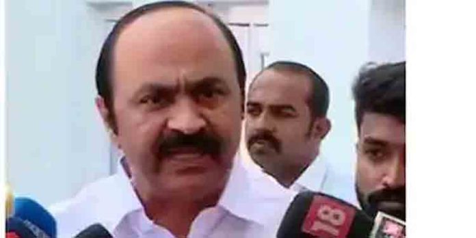 ഗവര്ണറുടെ അന്ത്യശാസനം സ്വാഗതം ചെയ്ത് പ്രതിപക്ഷ നേതാവ് വി ഡി സതീശൻ ഗവര്ണറുടെ അന്ത്യശാസനം സ്വാഗതം ചെയ്ത് പ്രതിപക്ഷ നേതാവ് വി ഡി സതീശൻ