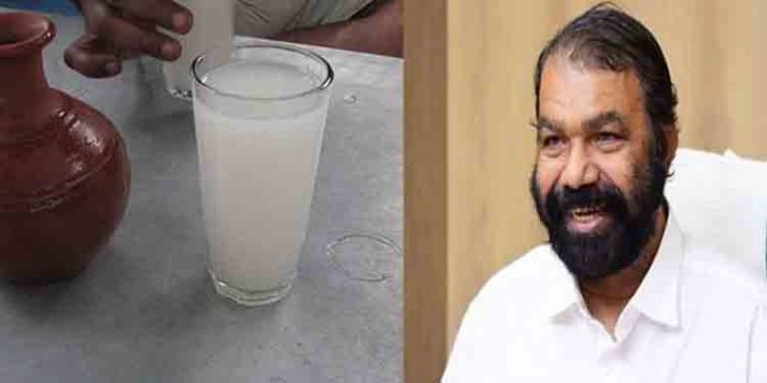 കള്ള് കേരളത്തിലുള്ള ഒരു പാനീയം ; മയക്കുമരുന്നിനേയും കള്ളിനേയും രണ്ടും രണ്ടായി കണ്ടാല് മതി : വിദ്യാഭ്യാസ മന്ത്രി വി ശിവന്കുട്ടി കള്ള് കേരളത്തിലുള്ള ഒരു പാനീയം ; മയക്കുമരുന്നിനേയും കള്ളിനേയും രണ്ടും രണ്ടായി കണ്ടാല് മതി : വിദ്യാഭ്യാസ മന്ത്രി വി ശിവന്കുട്ടി