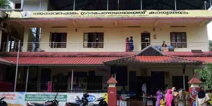 അരുവാപ്പുലം പഞ്ചായത്തിലെ കൊക്കാത്തോട് വിളക്കുപടിയിൽ തൊഴിലുറപ്പ് പദ്ധതിയുടെ പേരിൽ വ്യാപകമായി ക്രമക്കേടുകൾ : യുവമോർച്ച അരുവാപ്പുലം പഞ്ചായത്തിലെ കൊക്കാത്തോട് വിളക്കുപടിയിൽ തൊഴിലുറപ്പ് പദ്ധതിയുടെ പേരിൽ വ്യാപകമായി ക്രമക്കേടുകൾ : യുവമോർച്ച