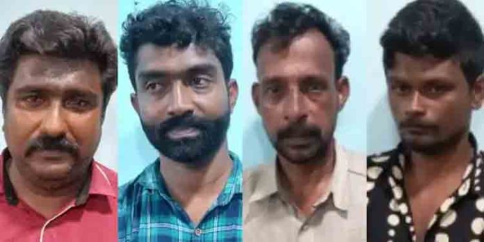 പോലീസുദ്യോഗസ്ഥർ ചമഞ്ഞ് പണവും മൊബൈൽ ഫോണും തട്ടിയ നാൽവർ സംഘം പിടിയിൽ പോലീസുദ്യോഗസ്ഥർ ചമഞ്ഞ് പണവും മൊബൈൽ ഫോണും തട്ടിയ നാൽവർ സംഘം പിടിയിൽ