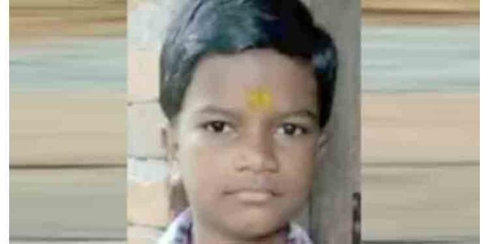കോതമംഗലം പൈമറ്റത്ത് സ്കൂള് വിട്ടുവന്ന 10 വയസുകാരന് തളര്ന്ന് വീണ് മരിച്ചു കോതമംഗലം പൈമറ്റത്ത് സ്കൂള് വിട്ടുവന്ന 10 വയസുകാരന് തളര്ന്ന് വീണ് മരിച്ചു