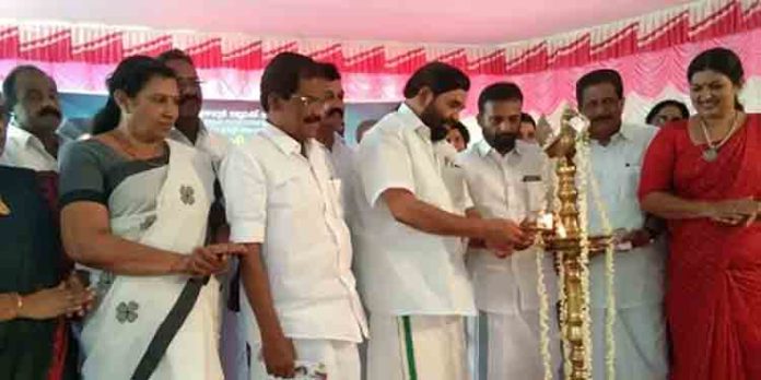 ഡോ കെ ആര് നാരായണന് സ്മാരക സ്പെഷ്യാലിറ്റി ആശുപത്രിയുടെ വികസനത്തിന് വേണ്ട നടപടികള് കൈക്കൊള്ളും ; മന്ത്രി വി എന് വാസവന് ഡോ കെ ആര് നാരായണന് സ്മാരക സ്പെഷ്യാലിറ്റി ആശുപത്രിയുടെ വികസനത്തിന് വേണ്ട നടപടികള് കൈക്കൊള്ളും ; മന്ത്രി വി എന് വാസവന്