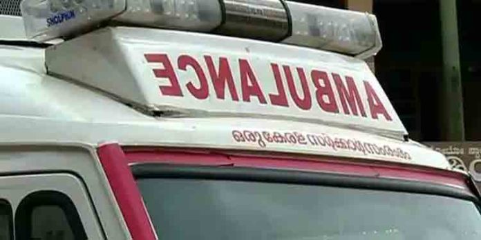 ആംബുലന്സുകളും നിറം മാറ്റണം ; പുതിയ നിര്ദ്ദേശവുമായി ഗതാഗതവകുപ്പ് ആംബുലന്സുകളും നിറം മാറ്റണം ; പുതിയ നിര്ദ്ദേശവുമായി ഗതാഗതവകുപ്പ്
