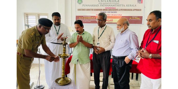 ലഹരി വിമുക്ത കേരളം : ഏകദിന സെമിനാര് നടത്തി ലഹരി വിമുക്ത കേരളം : ഏകദിന സെമിനാര് നടത്തി
