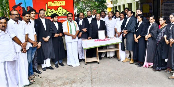 അനാചാരങ്ങൾക്കും അന്ധവിശ്വാസങ്ങൾക്കുമെതിരെ ജനസമൂഹം ഒറ്റക്കെട്ടായി ഉണർന്ന് പ്രവർത്തിക്കണം ; ആന്റോ ആന്റണി എം.പി അനാചാരങ്ങൾക്കും അന്ധവിശ്വാസങ്ങൾക്കുമെതിരെ ജനസമൂഹം ഒറ്റക്കെട്ടായി ഉണർന്ന് പ്രവർത്തിക്കണം ; ആന്റോ ആന്റണി എം.പി