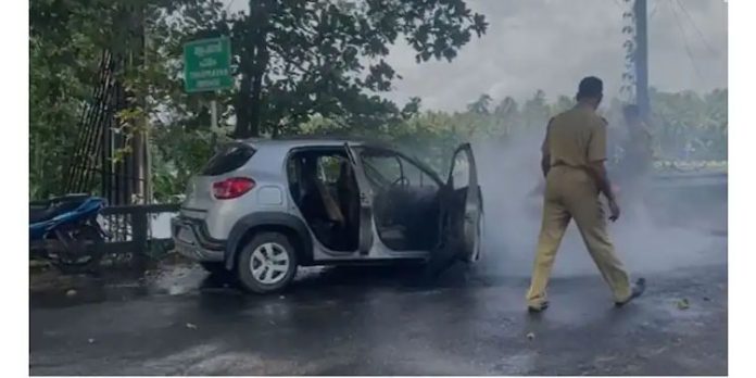 തൃപ്രയാറിൽ ഓടിക്കൊണ്ടിരുന്ന കാറിന് തീപിടിച്ചു ; കുടുംബം അത്ഭുതകരമായി രക്ഷപ്പെട്ടു തൃപ്രയാറിൽ ഓടിക്കൊണ്ടിരുന്ന കാറിന് തീപിടിച്ചു ; കുടുംബം അത്ഭുതകരമായി രക്ഷപ്പെട്ടു