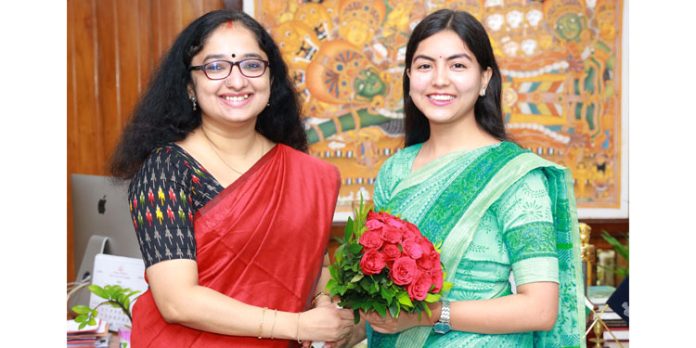 തിരുവല്ല സബ്കളക്ടറായി ശ്വേത നാഗര്കോട്ടി ചുമതലയേറ്റു തിരുവല്ല സബ്കളക്ടറായി ശ്വേത നാഗര്കോട്ടി ചുമതലയേറ്റു