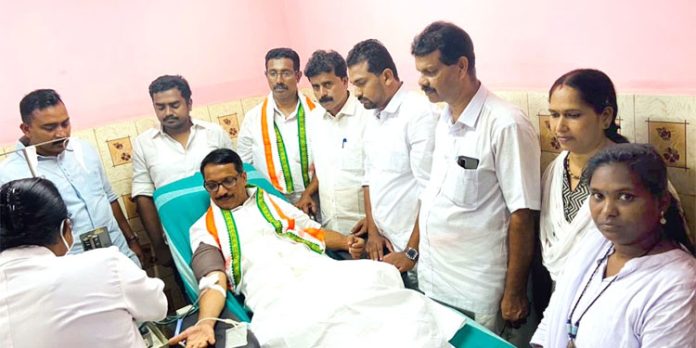 രക്തദാന ക്യാമ്പും അനുസ്മരണ സമ്മേളനവും നടത്തി രക്തദാന ക്യാമ്പും അനുസ്മരണ സമ്മേളനവും നടത്തി