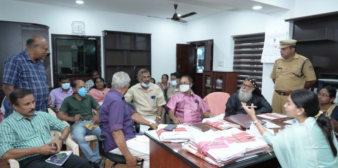 പരുമല പെരുനാള്: ഒരുക്കങ്ങള് വിലയിരുത്തി പരുമല പെരുനാള്: ഒരുക്കങ്ങള് വിലയിരുത്തി