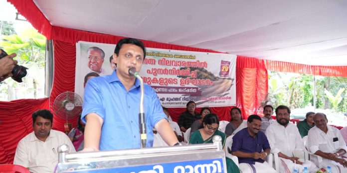 ശബരിമല റോഡുകള് തീര്ഥാടനത്തിനു മുന്പ് തന്നെ നവീകരിക്കാന് സാധിച്ചു : മന്ത്രി മുഹമ്മദ് റിയാസ് ശബരിമല റോഡുകള് തീര്ഥാടനത്തിനു മുന്പ് തന്നെ നവീകരിക്കാന് സാധിച്ചു : മന്ത്രി മുഹമ്മദ് റിയാസ്