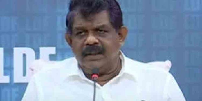 തൊണ്ടിമുതലിൽ കൃത്രിമം കാണിച്ചെന്ന കേസിൽ ശിക്ഷിക്കപ്പെട്ട മുൻമന്ത്രി അഡ്വ. ആന്റണി രാജുവിനെ അയോഗ്യനാക്കി വിജ്ഞാപനമിറക്കി തൊണ്ടിമുതലിൽ കൃത്രിമം കാണിച്ചെന്ന കേസിൽ ശിക്ഷിക്കപ്പെട്ട മുൻമന്ത്രി അഡ്വ. ആന്റണി രാജുവിനെ അയോഗ്യനാക്കി വിജ്ഞാപനമിറക്കി
