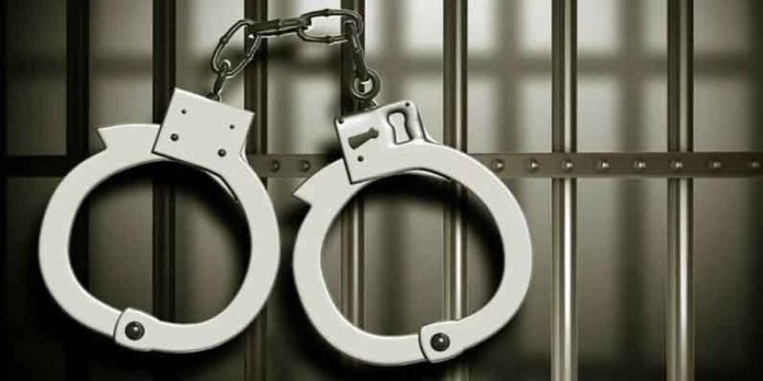 എലിവിഷം കഴിച്ച് അധ്യാപിക മരിച്ച സംഭവം : ഭർത്താവ് അറസ്റ്റിൽ എലിവിഷം കഴിച്ച് അധ്യാപിക മരിച്ച സംഭവം : ഭർത്താവ് അറസ്റ്റിൽ