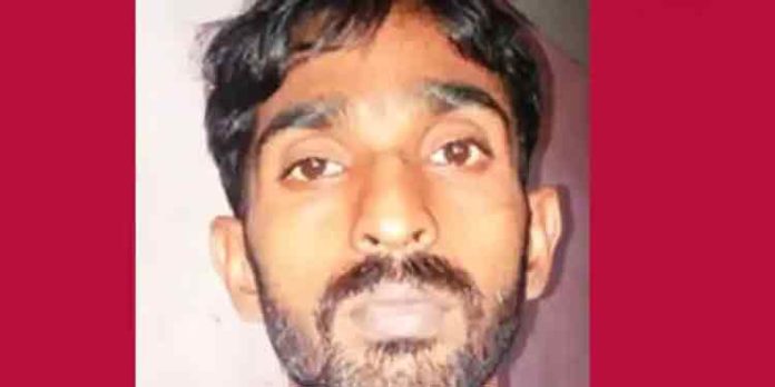 മോഷ്ടിച്ച ബൈക്കില് കറക്കം ; ഓടിച്ചിട്ട് പിടിച്ച് പോലീസ് മോഷ്ടിച്ച ബൈക്കില് കറക്കം ; ഓടിച്ചിട്ട് പിടിച്ച് പോലീസ്