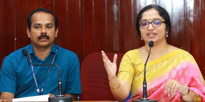 ശബരിമല തീര്ഥാടനം : ബാലവേലയും ഭിക്ഷാടനവും തടയണം – ജില്ലാ കളക്ടര് ശബരിമല തീര്ഥാടനം : ബാലവേലയും ഭിക്ഷാടനവും തടയണം – ജില്ലാ കളക്ടര്
