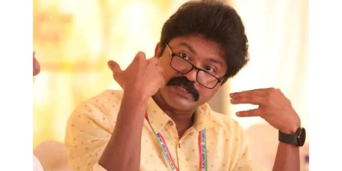 എൽദോസിനെതിരെയുള്ള നടപടിയെന്ത്? ഇന്ന് കെപിസിസി തീരുമാനം വന്നേക്കും എൽദോസിനെതിരെയുള്ള നടപടിയെന്ത്? ഇന്ന് കെപിസിസി തീരുമാനം വന്നേക്കും