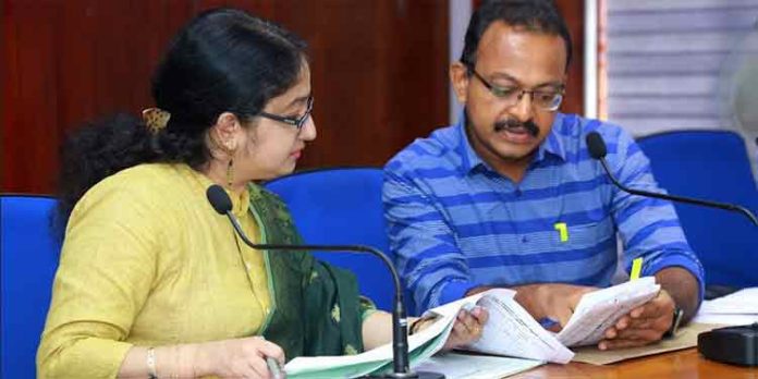 ജില്ലാ പഞ്ചായത്ത് പുളിക്കീഴ് ഡിവിഷന്റെ ഉപതെരഞ്ഞെടുപ്പ് ; പത്രികകളുടെ സൂക്ഷ്മ പരിശോധന പൂര്ത്തിയായി ജില്ലാ പഞ്ചായത്ത് പുളിക്കീഴ് ഡിവിഷന്റെ ഉപതെരഞ്ഞെടുപ്പ് ; പത്രികകളുടെ സൂക്ഷ്മ പരിശോധന പൂര്ത്തിയായി