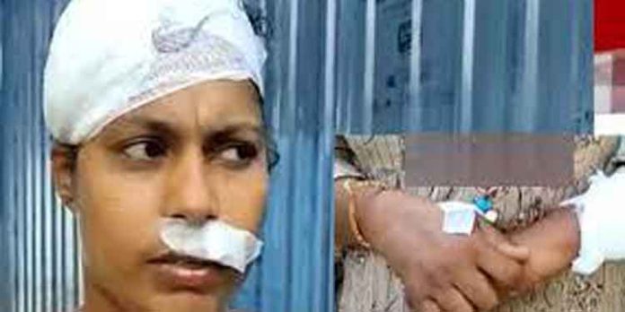 തിരുവനന്തപുരത്ത് രണ്ടാം ഭര്ത്താവ് യുവതിയെ വെട്ടിപ്പരിക്കേല്പ്പിച്ചു തിരുവനന്തപുരത്ത് രണ്ടാം ഭര്ത്താവ് യുവതിയെ വെട്ടിപ്പരിക്കേല്പ്പിച്ചു
