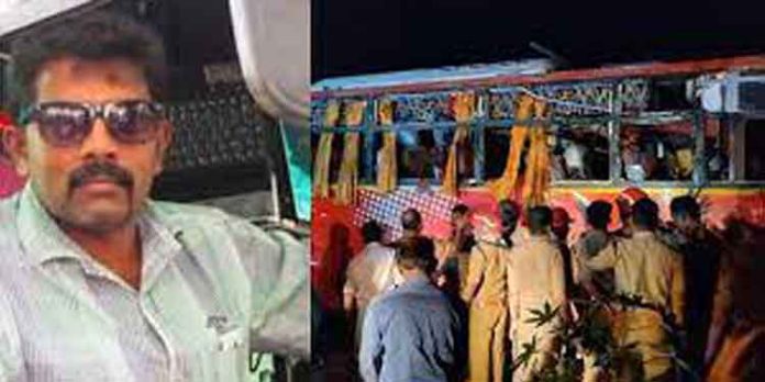 വടക്കഞ്ചേരി ടൂറിസ്റ്റ് ബസ് അപകടം : ഡ്രൈവർ ജോമോൻ ഡിവൈഎഫ്ഐ ഓഫീസ് ആക്രമിച്ച കേസിലും പ്രതി വടക്കഞ്ചേരി ടൂറിസ്റ്റ് ബസ് അപകടം : ഡ്രൈവർ ജോമോൻ ഡിവൈഎഫ്ഐ ഓഫീസ് ആക്രമിച്ച കേസിലും പ്രതി