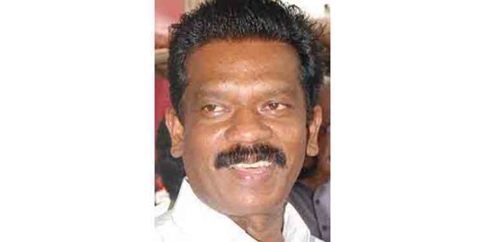 വടക്കഞ്ചേരി ബസ് അപകടത്തില് അനുശോചനം അറിയിച്ച് മന്ത്രി കെ രാധാകൃഷ്ണന് വടക്കഞ്ചേരി ബസ് അപകടത്തില് അനുശോചനം അറിയിച്ച് മന്ത്രി കെ രാധാകൃഷ്ണന്