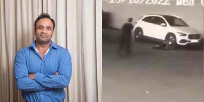 ഭാര്യയെ കാറിടിച്ച് വീഴ്ത്തിയ കേസില് ബോളിവുഡ് നിർമാതാവ് കമാൽ കിഷോർ മിശ്രയെ മുംബൈ പോലീസ് അറസ്റ്റ് ചെയ്തു ഭാര്യയെ കാറിടിച്ച് വീഴ്ത്തിയ കേസില് ബോളിവുഡ് നിർമാതാവ് കമാൽ കിഷോർ മിശ്രയെ മുംബൈ പോലീസ് അറസ്റ്റ് ചെയ്തു