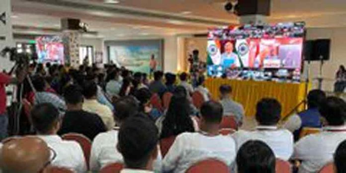 75,000 പേർക്കുള്ള നിയമന ഉത്തരവ് തൊഴില്മേളയില് കൈമാറി പ്രധാനമന്ത്രി 75,000 പേർക്കുള്ള നിയമന ഉത്തരവ് തൊഴില്മേളയില് കൈമാറി പ്രധാനമന്ത്രി