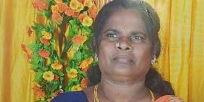 ഇലന്തൂരിൽ ഇരട്ട നരബലി ; പത്മയുടെ മൃതദേഹം എപ്പോൾ വിട്ടുകിട്ടുമെന്ന് ആരും അറിയിക്കുന്നില്ലെന്ന് കുടുംബം ഇലന്തൂരിൽ ഇരട്ട നരബലി ; പത്മയുടെ മൃതദേഹം എപ്പോൾ വിട്ടുകിട്ടുമെന്ന് ആരും അറിയിക്കുന്നില്ലെന്ന് കുടുംബം