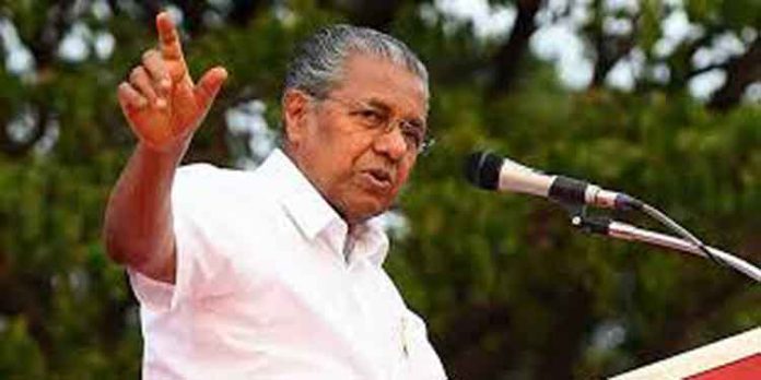 സംഘപരിവാറിന് അഴിഞ്ഞാടാനുള്ള കളങ്ങളായി സർവകലാശാലകളെ മാറ്റിക്കൊടുക്കലാണ് ഗവർണറുടെ ലക്ഷ്യം : മുഖ്യമന്ത്രി പിണറായി വിജയൻ സംഘപരിവാറിന് അഴിഞ്ഞാടാനുള്ള കളങ്ങളായി സർവകലാശാലകളെ മാറ്റിക്കൊടുക്കലാണ് ഗവർണറുടെ ലക്ഷ്യം : മുഖ്യമന്ത്രി പിണറായി വിജയൻ