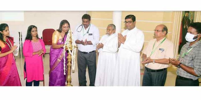 ക്യാൻ – കെയർ ; പുഷ്പഗിരി ആശുപത്രിയുടെ സ്ത്രീകൾക്കായുള്ള ക്യാൻസർ നിർണ്ണയ പദ്ധതി ക്യാൻ – കെയർ ; പുഷ്പഗിരി ആശുപത്രിയുടെ സ്ത്രീകൾക്കായുള്ള ക്യാൻസർ നിർണ്ണയ പദ്ധതി
