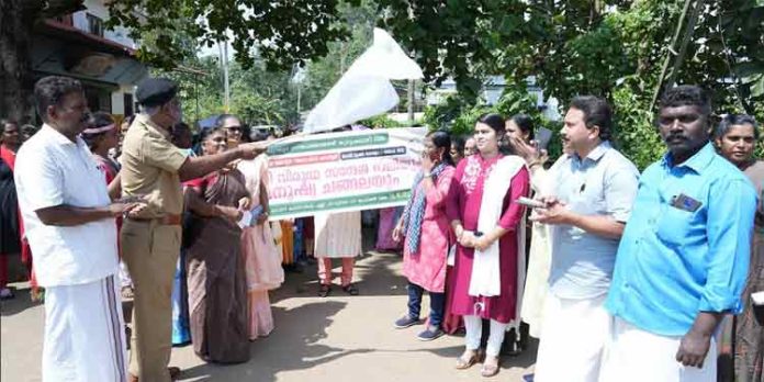 പുറമറ്റം ഗ്രാമപഞ്ചായത്ത് ലഹരി വിരുദ്ധ ക്യാമ്പയിന്റെ ഭാഗമായി സന്ദേശ റാലി സംഘടിപ്പിച്ചു പുറമറ്റം ഗ്രാമപഞ്ചായത്ത് ലഹരി വിരുദ്ധ ക്യാമ്പയിന്റെ ഭാഗമായി സന്ദേശ റാലി സംഘടിപ്പിച്ചു