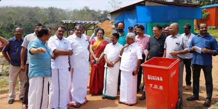 നിലയ്ക്കല് നിന്ന് പമ്പയിലേക്ക് ഒരു മിനിട്ടില് ഒരു ബസ് നിലയ്ക്കല് – പമ്പ ചെയിന് സര്വീസിന് 200 ബസുകള് നിലയ്ക്കല് നിന്ന് പമ്പയിലേക്ക് ഒരു മിനിട്ടില് ഒരു ബസ് നിലയ്ക്കല് – പമ്പ ചെയിന് സര്വീസിന് 200 ബസുകള്