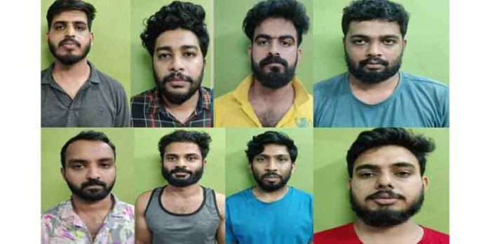 യുവാവിനെ തട്ടിക്കൊണ്ടുപോയ കേസ് : എട്ടു പ്രതികള് അറസ്റ്റില് യുവാവിനെ തട്ടിക്കൊണ്ടുപോയ കേസ് : എട്ടു പ്രതികള് അറസ്റ്റില്