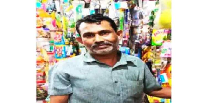 കുട്ടികള്ക്കുള്ള കളിപ്പാട്ടങ്ങളുടെ മറവിൽ നിരോധിത പുകയില ഉൽപ്പന്നങ്ങൾ വിൽപ്പന നടത്തിയ യുവാവ് അറസ്റ്റില് കുട്ടികള്ക്കുള്ള കളിപ്പാട്ടങ്ങളുടെ മറവിൽ നിരോധിത പുകയില ഉൽപ്പന്നങ്ങൾ വിൽപ്പന നടത്തിയ യുവാവ് അറസ്റ്റില്