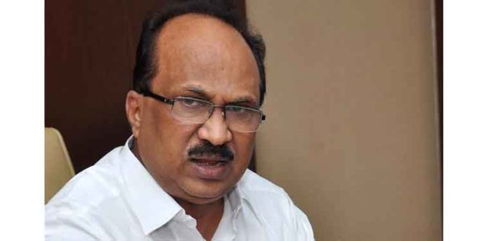 പ്രായത്തിന്റെ പേരില് തനിക്ക് സീറ്റ് നിഷേധിച്ചവര് ഖാര്ഗയെ പിന്തുണയ്ക്കുന്നു ; കെ.വി. തോമസ് പ്രായത്തിന്റെ പേരില് തനിക്ക് സീറ്റ് നിഷേധിച്ചവര് ഖാര്ഗയെ പിന്തുണയ്ക്കുന്നു ; കെ.വി. തോമസ്